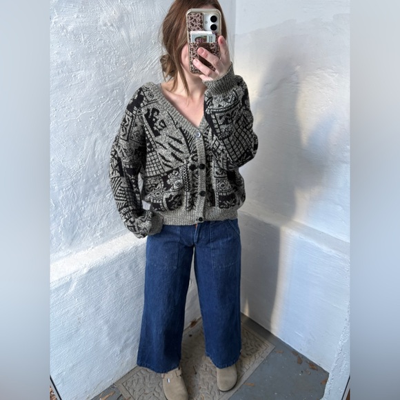 L/XL vintage abstract knit grandpa cardigan - Picture 11 of 15